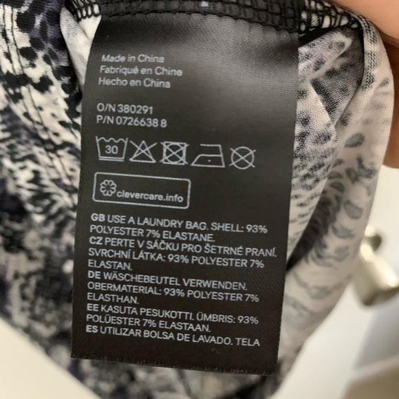 NWT H&M Open Back Snakeskin Print Mini Dress - Picture 8 of 9